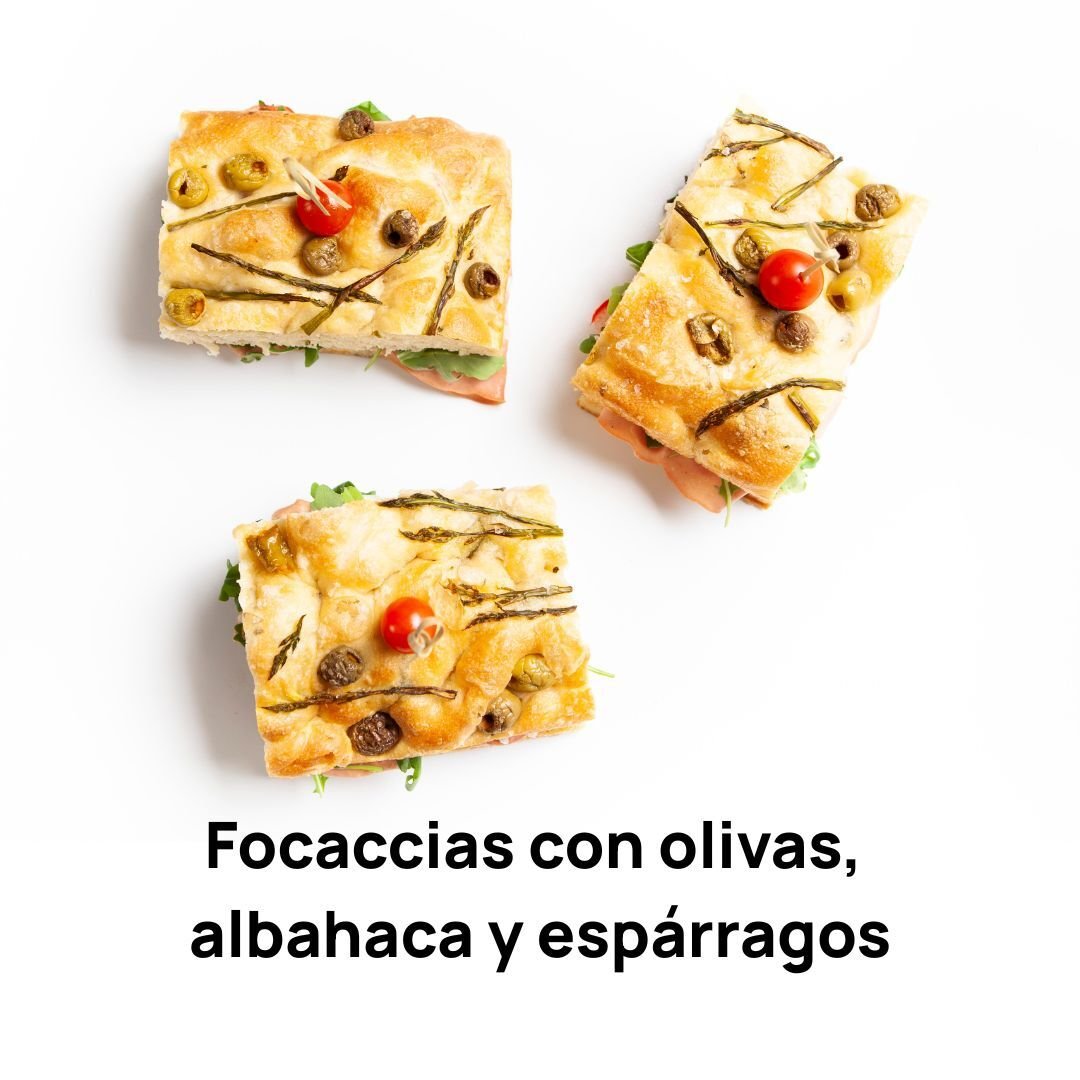 focaccia con olivas